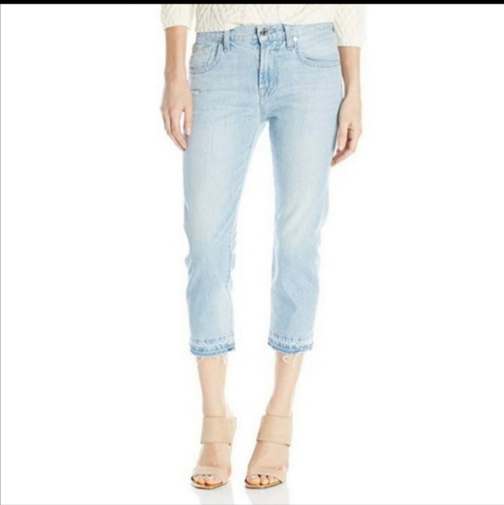 7 For All Mankind Cropped Skinny Jeans size 32